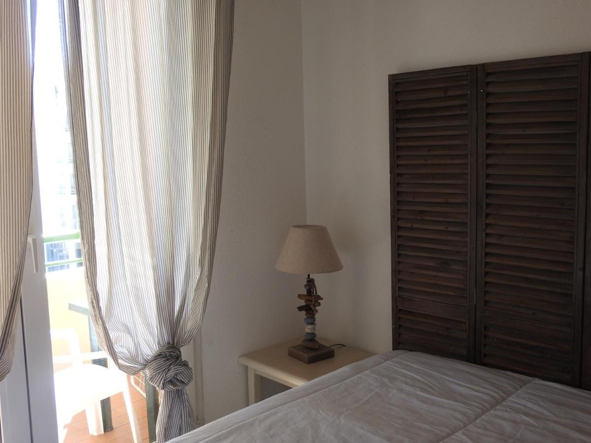 Hippocampe F2 Apartment เฟรฌูส ภายนอก รูปภาพ
