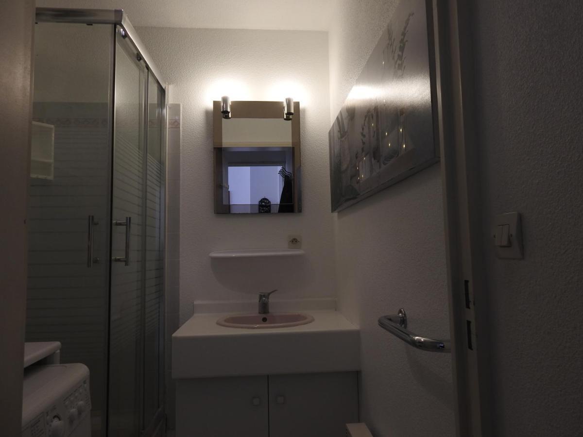 Hippocampe F2 Apartment เฟรฌูส ภายนอก รูปภาพ